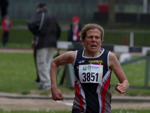 Inexperienced runners often commit these three blunders, as stated by a running coach.