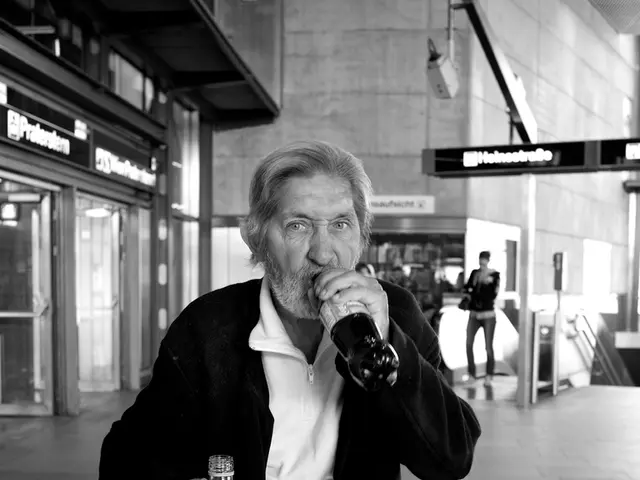 Family Support in Combating Alcohol Addiction: Strategies and Approaches