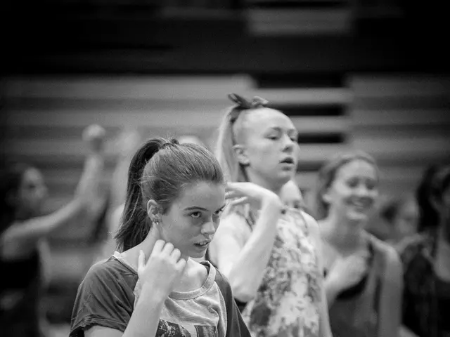 Empowering Female Fitness Success - Boost Your Wellbeing!