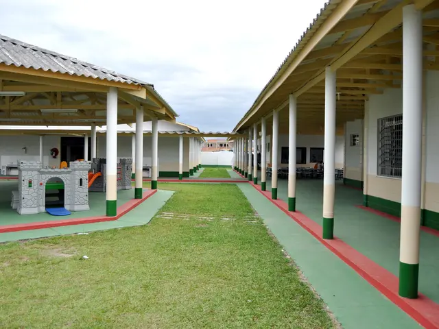 Overcrowded new homeless shelter remains occupied round-the-clock