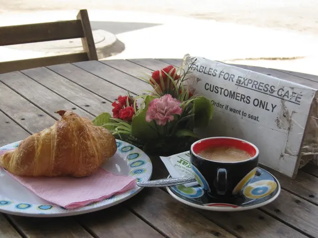 Navigating clouded thinking during menstruation? Try these three period-friendly food options for...