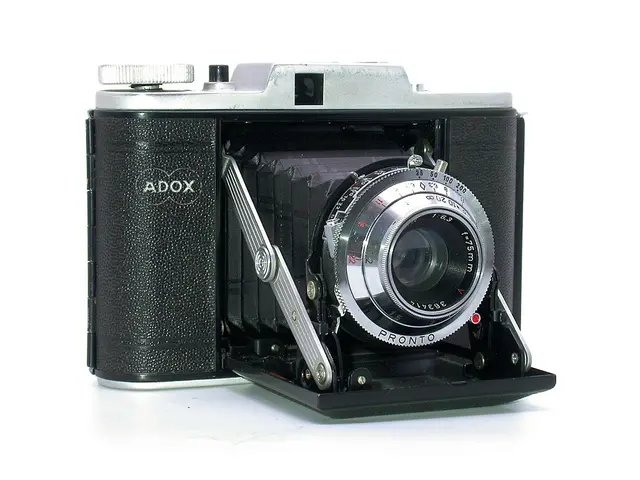 groundbreaking camera technology now able to visualize internal human anatomy directly.