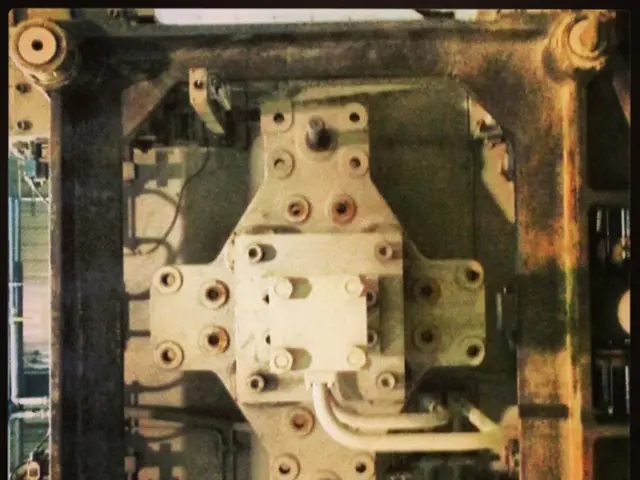 Researchers capture atomic movements for the first time in 2D materials, revealing their intriguing...