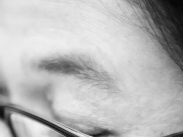 Analyzing and applying cognitive judgments alongside monitoring eye movements, using pattern mining...