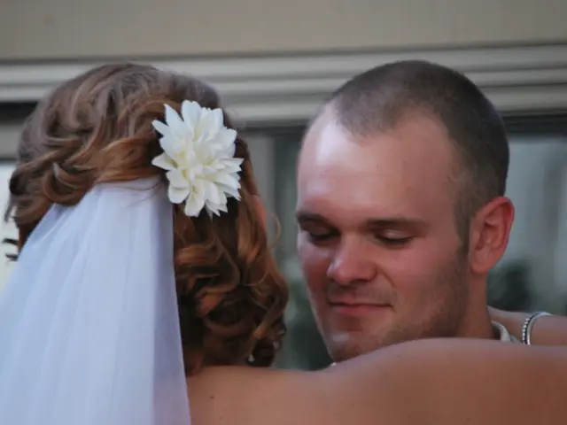 Strategies for Addressing a Dismissive-Avoidant Romantic Partnership (and Determining the Right...