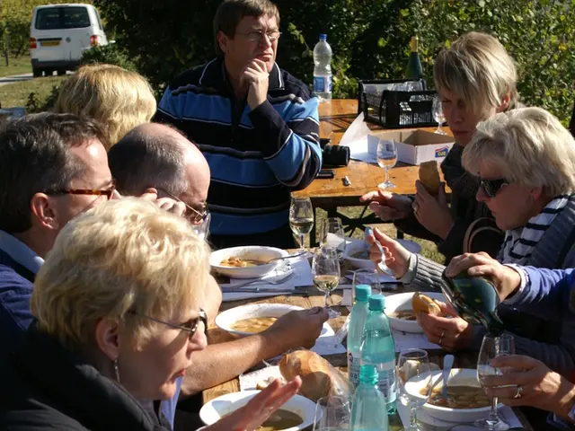 Social Gatherings Around Food: The Influence on Our Diet and Wellness