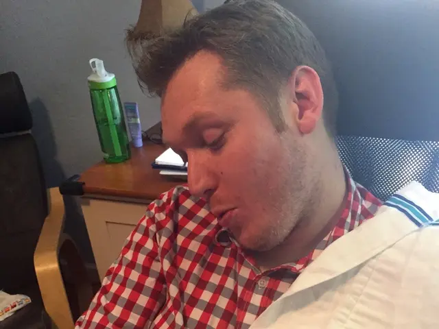 Babies' struggle with bowel movements: Underlying reasons and further insights