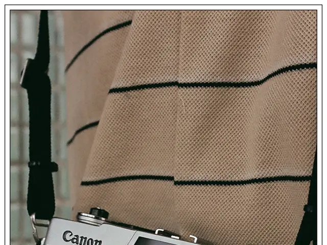 Surgical Facelift for the Neck: Anticipated Outcomes, Healing Duration, and Potential Complications