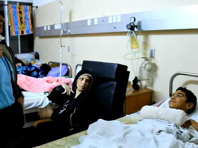 Hospitalized Lola Weippert experiences holiday in a unique way