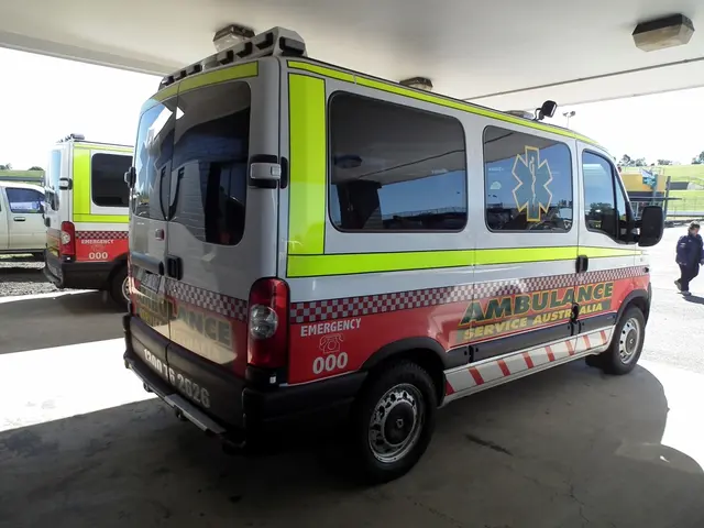 Individual extracted from vehicle after unawareness incident